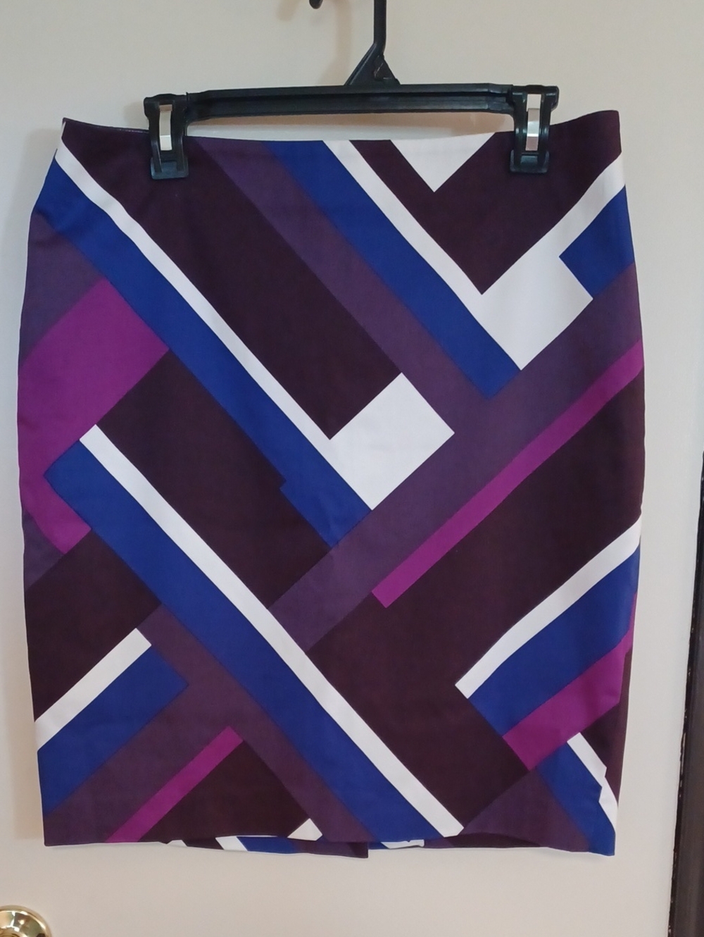 Ann Taylor Purple, Blue & White Geometric Pencil Skirt